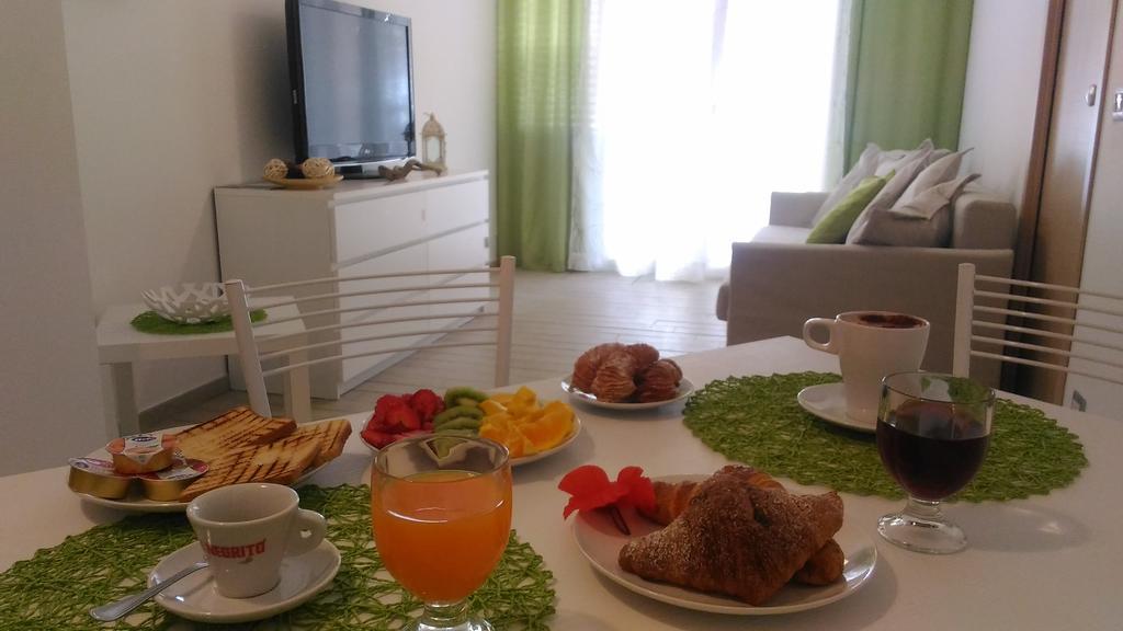 Le Sorelle Санта Тереза ди Рива Екстериор снимка